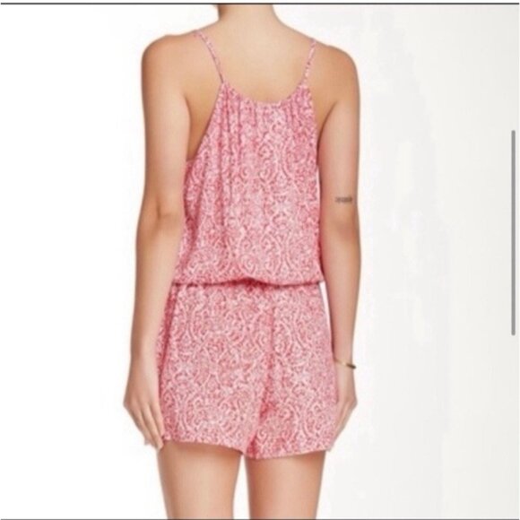 Splendid Romper Women’s Medium Red And White Rayon Drawstring Spaghetti Strap - Picture 2 of 16